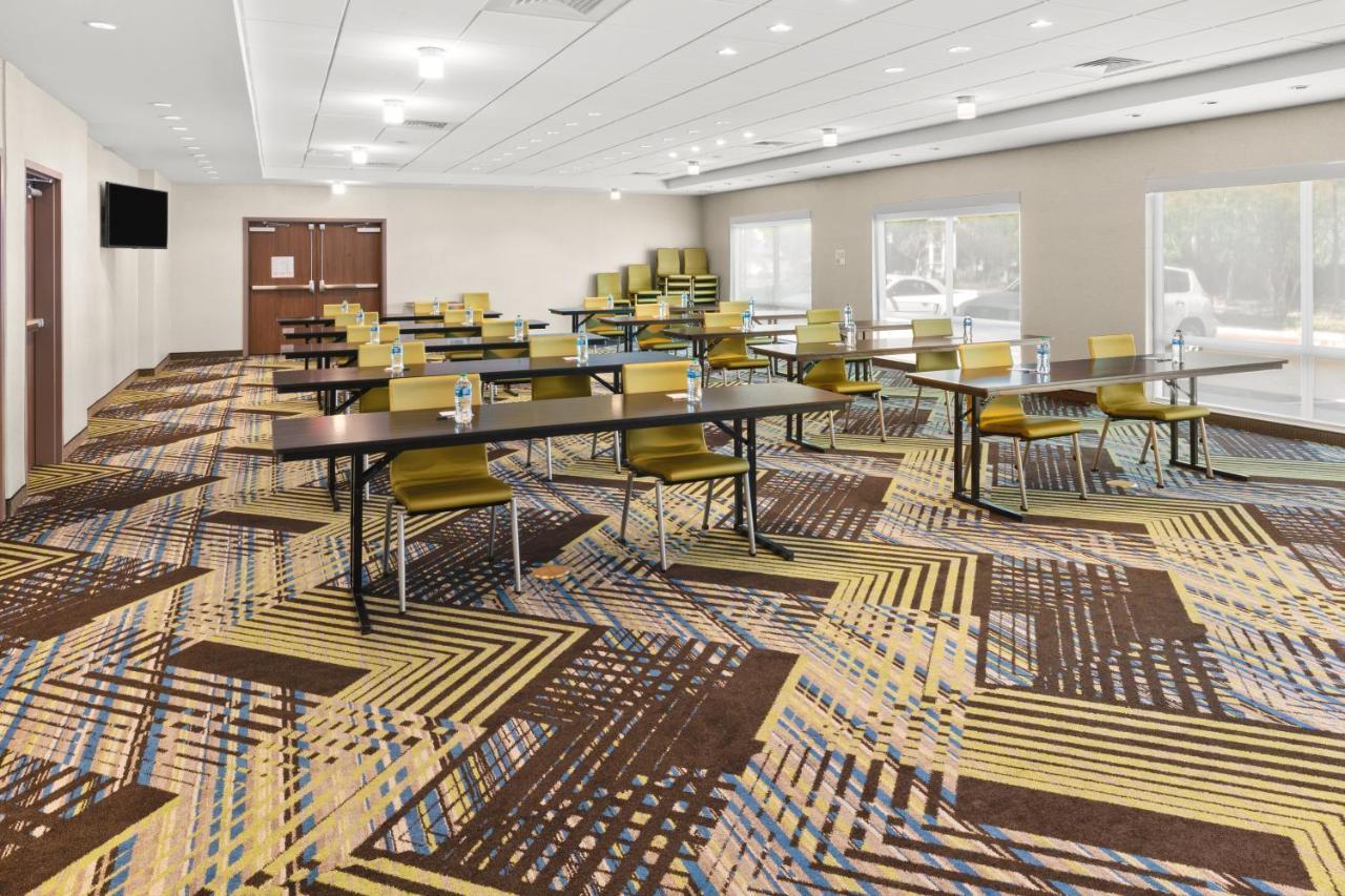 Holiday Inn Express & Suites - Suisun City By Ihg Kültér fotó