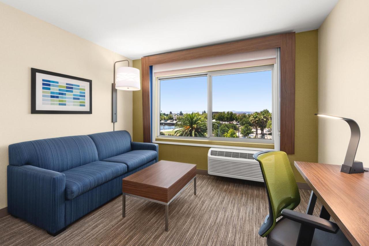 Holiday Inn Express & Suites - Suisun City By Ihg Kültér fotó