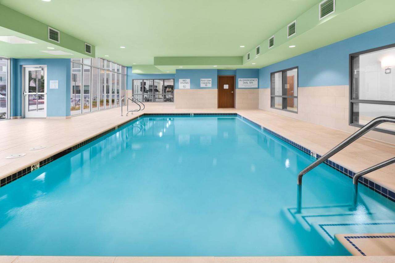 Holiday Inn Express & Suites - Suisun City By Ihg Kültér fotó