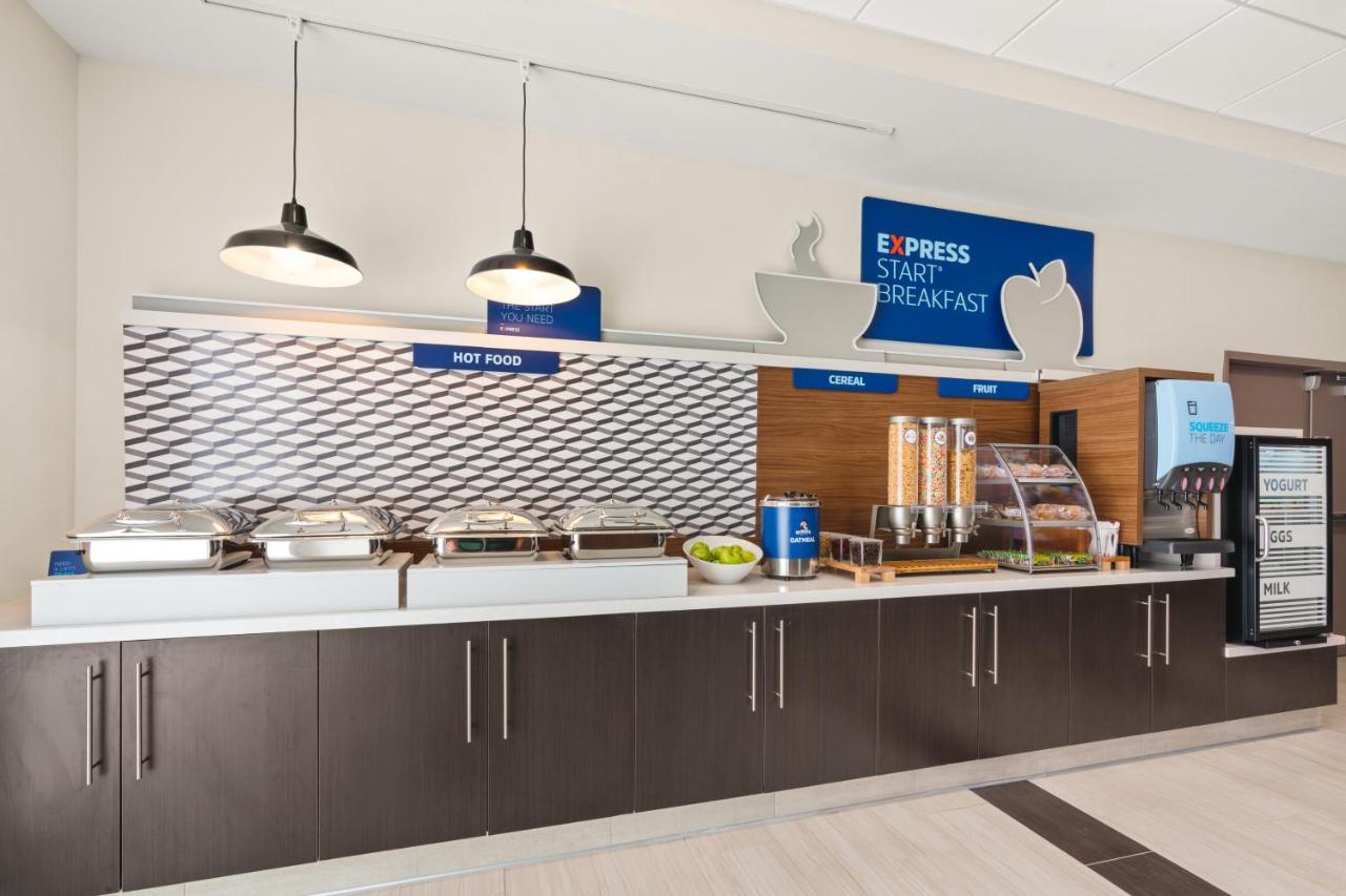 Holiday Inn Express & Suites - Suisun City By Ihg Kültér fotó